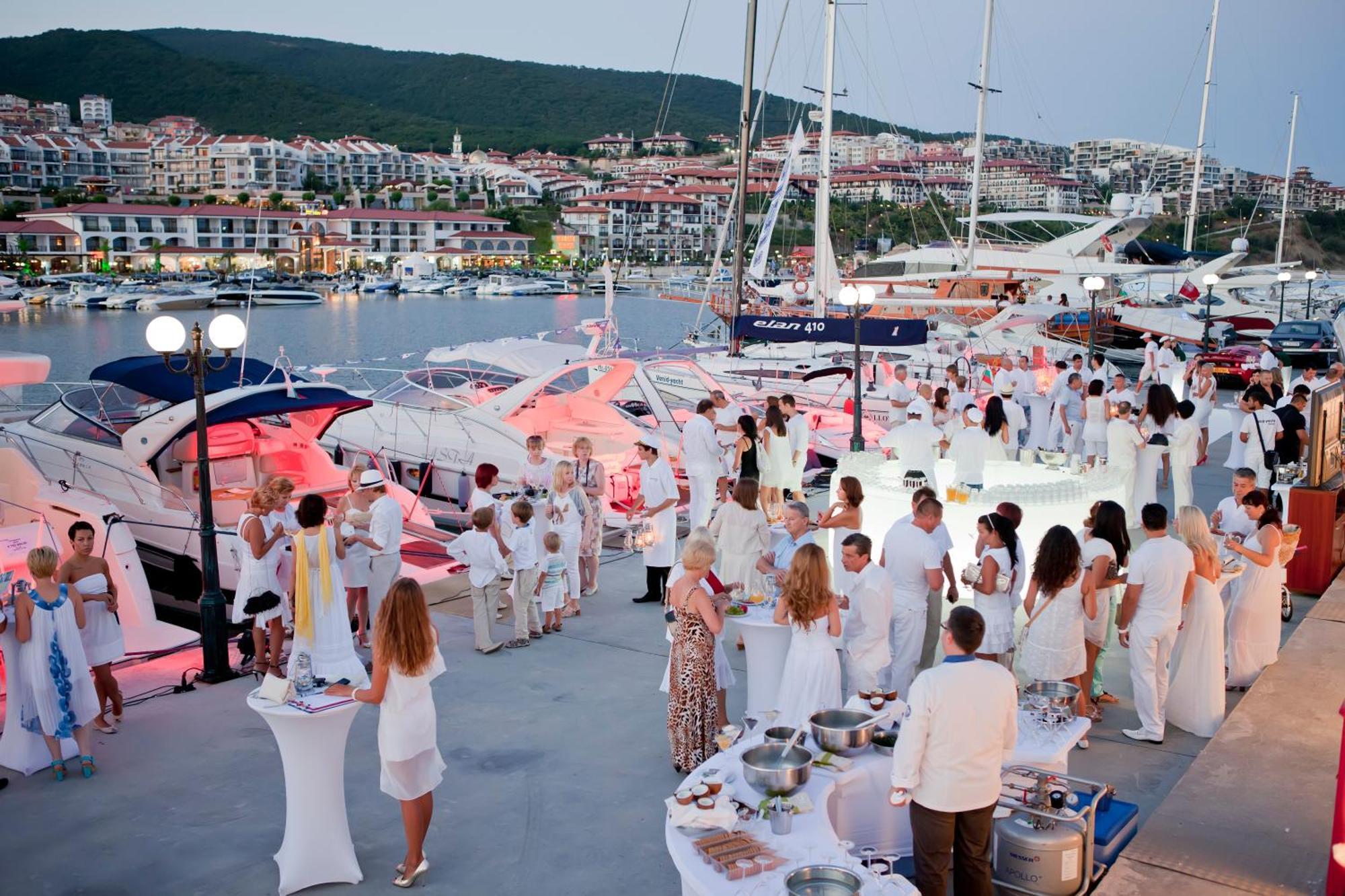 Hotel Palace Marina Dinevi Светий Влас Екстер'єр фото