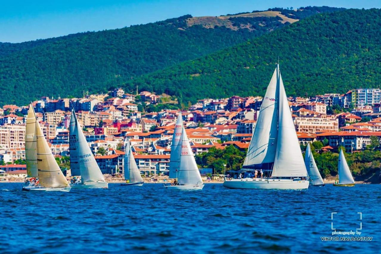 Hotel Palace Marina Dinevi Светий Влас Екстер'єр фото